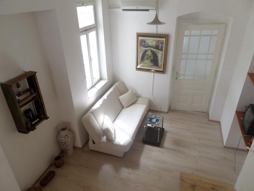 River Apartment モスタル エクステリア 写真
